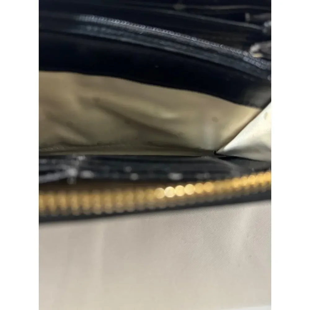 Kate Spade New York Black Cream Stripe Zip Around Wallet Organizer Continental